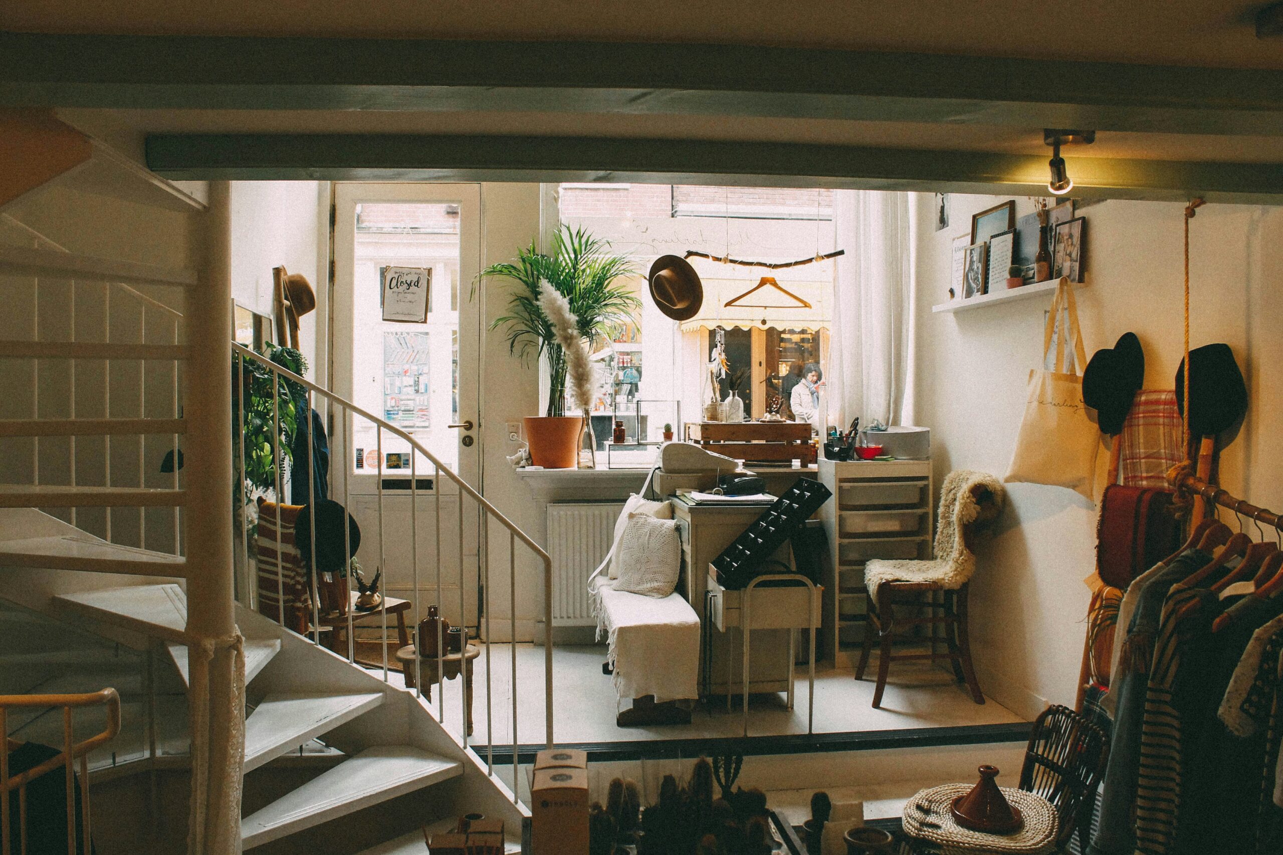 Post-Holiday Cleaning Hacks You Must Know For Your Home!