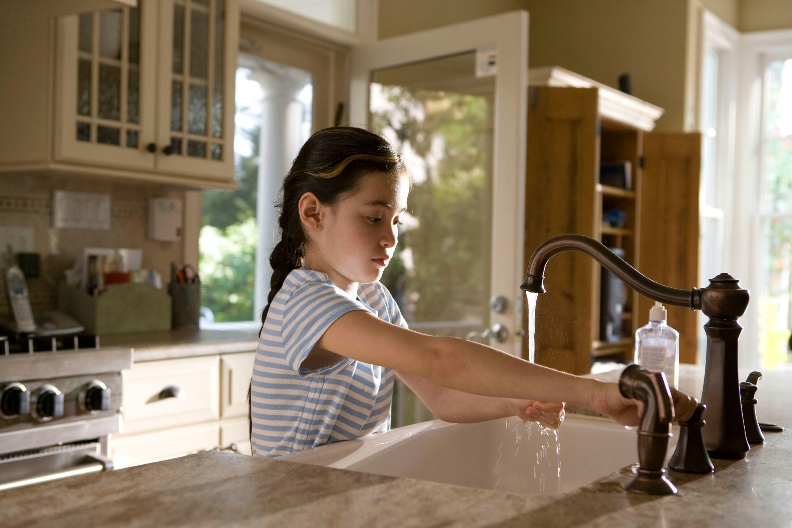 Seven Best Ways To Get Your Kids To Help You Clean