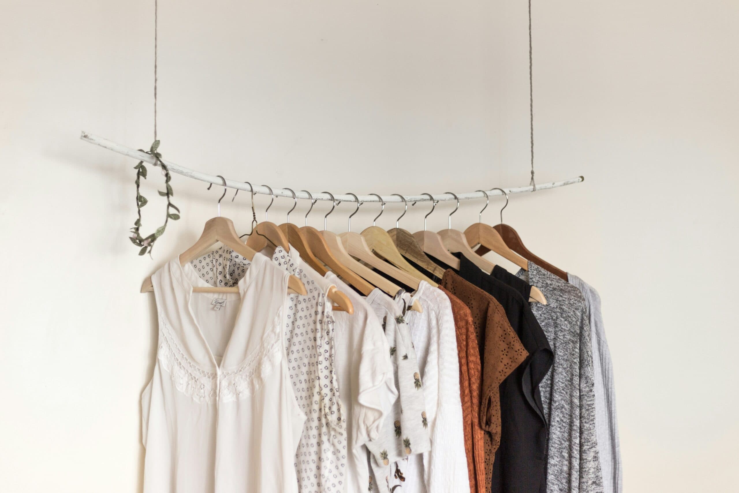 hanging clothes indoor to dry
