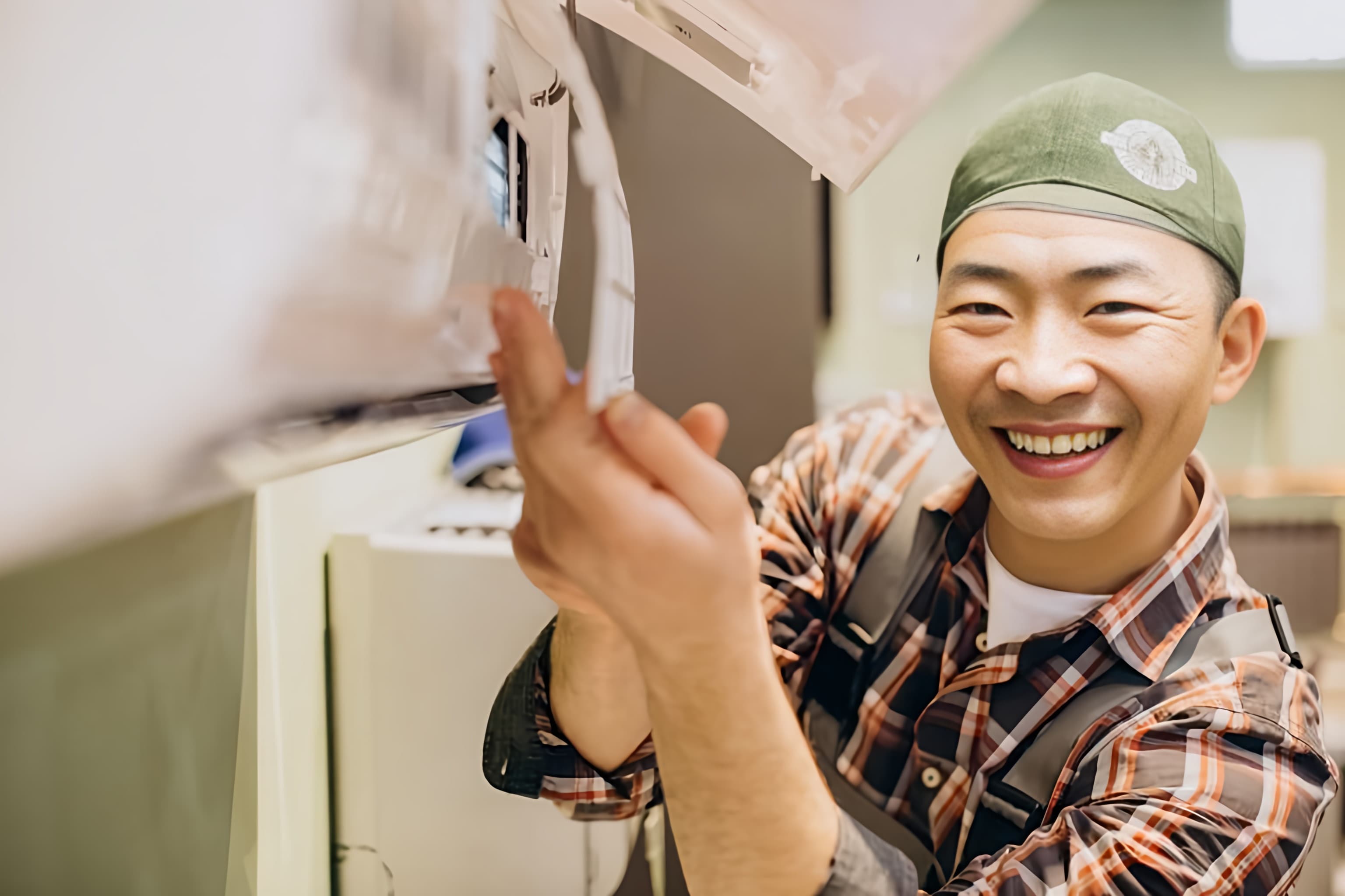 Common Reasons for Aircon not blowing cold air & How to Fix